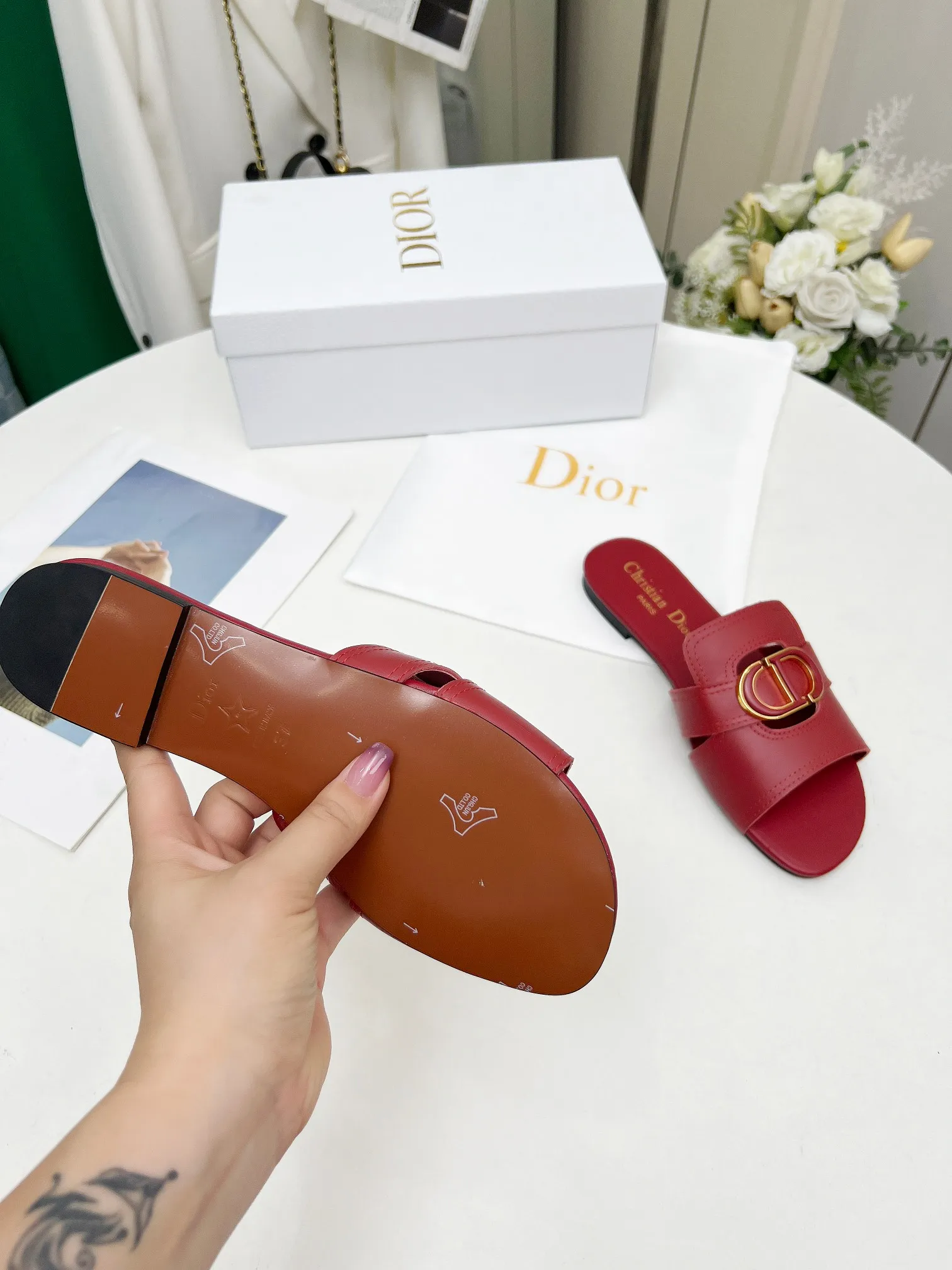 👟👟Ex-factory price 360👟👟 Genuine leather base +30 Dior spring and summer new model 6 colors optional code size 35-42